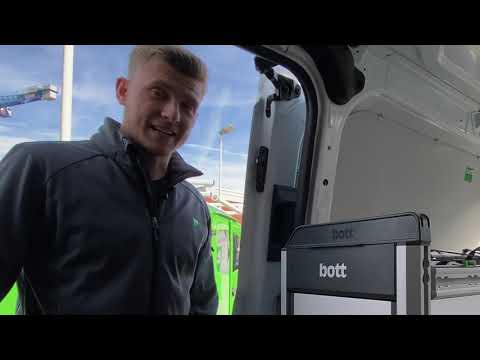 bott-TV - Timo erklärt bott vario3 im Ford Transit Custom Plug-In Hybrid (PHEV) L1H1