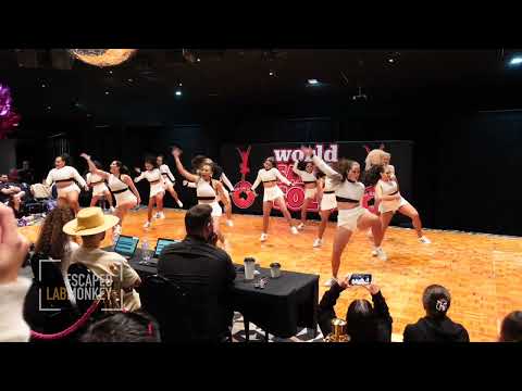 2022 12 WSS LDA Las Reggaetoneras project white routine