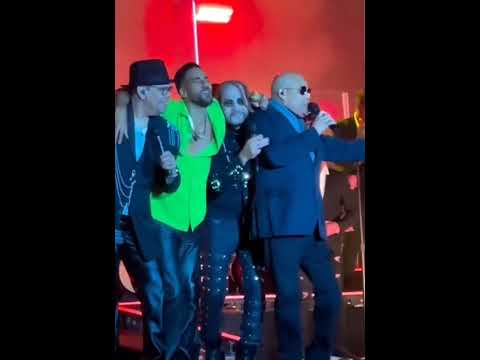 Romeo Santos, Toño Rosario, Ruby Pérez, Fernando Villalona, Ramon Orlando, 15000 Noches