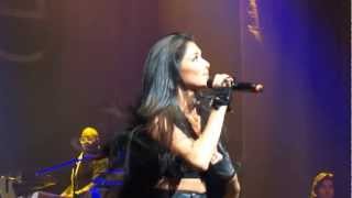 Nicole Scherzinger - 02 - Poison / Killer Love (Live Killer Love Tour DVD)