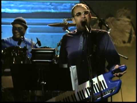 Steely Dan Plush TV Jazz-Rock Party (2000) - Two Against Nature