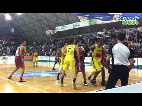 25.10.2015  Givova Scafati - Trapani  88 - 74