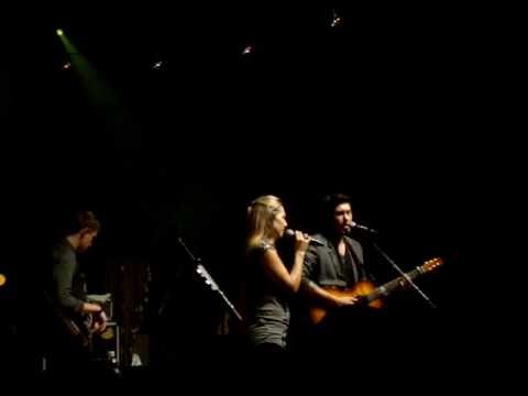 Colbie Caillat ft Justin Young- Lucky