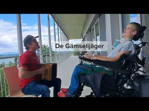 s'Chochä mit Schwyzerörgeli  -  Gämselijäger 