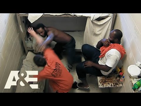 Top 9 Moments From Season 6 - Men's Pod Edition | 60 Days In | A&E