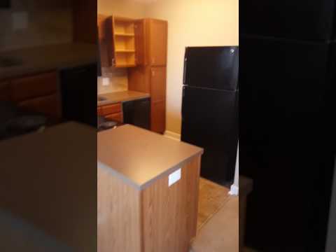 Walnut Tower Elm 1 Bedroom