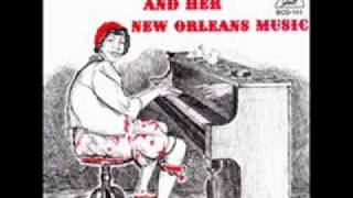 Sweet Emma Barrett - A good man is hard to find (HQ)