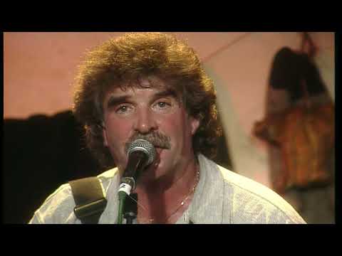 Dublin City Ramblers - The Punch and Judy Man (Live at Johnnie Fox's)