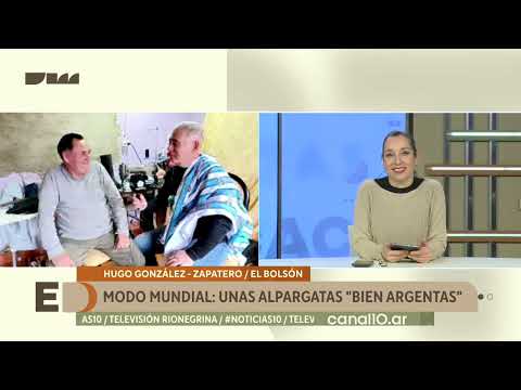 El Bolsón: se subió a la ola del mundial y fabricó unas alpargatas bien "argentas"