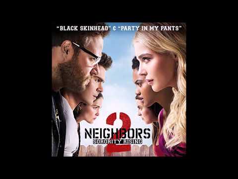 Neighbors 2: Sorority Rising Soundtrack 4. Footloose - Kenny Loggins