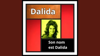 Kadr z teledysku Miguel tekst piosenki Dalida