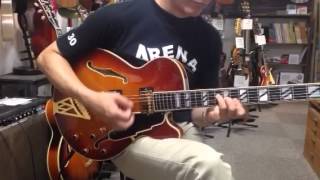 Video thumbnail for D'Angelico NYSS-3.  2014年製 by lastguitarcom