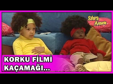 Toprak Yaramazlık Yapmak İçin Korku Filmi İzliyor! - Sihirli Annem 73.Bölüm