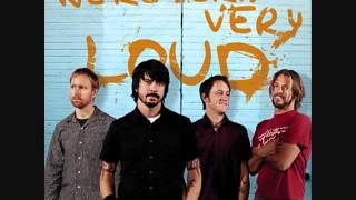 Foo Fighters - Kiss The Bottle