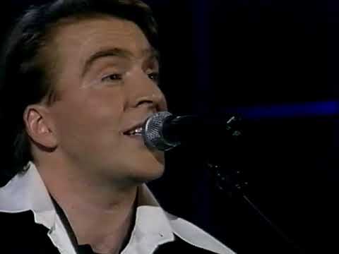 JOEL HALLIKAINEN KONSERTTILAVALLA - Tamperetalo 1997 (YLE, TV2 1997)