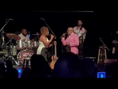 Tracy Hamlin and Peabo Bryson "Beauty and the Beast" Live Performance