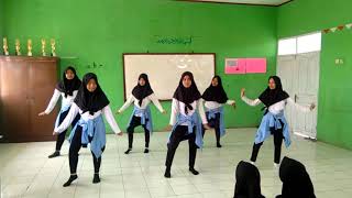 Download lagu Vidio dance cover black pink - Boombayah mp3