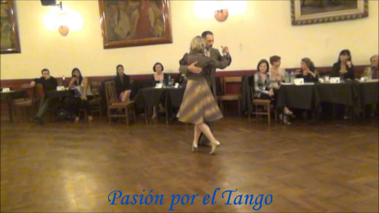 ALISON MURRAY y CARLOS BOERI Bailando el Tango MI DOLOR en Porteño Y Bailarín