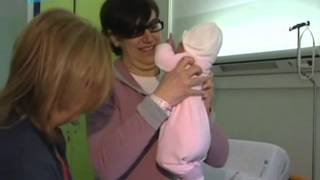 preview picture of video 'Primo bambino nato nel 2013'