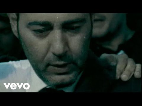 Luca Carboni - Mi Ami Davvero (Video Clip)