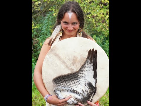 Tuulia Newmoon Online Concert