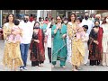 On Daughter S 1st Birthday Shilpa Shetty Visits Siddhivinayak Temple