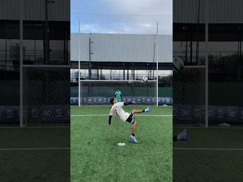 Quando alguém fizer gol de bicicleta o vídeo acaba