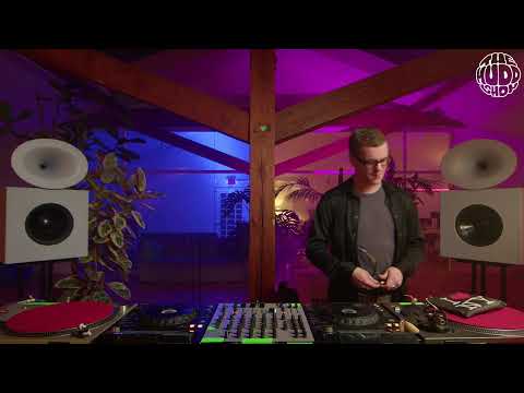 Byron Yeates | themuddshow