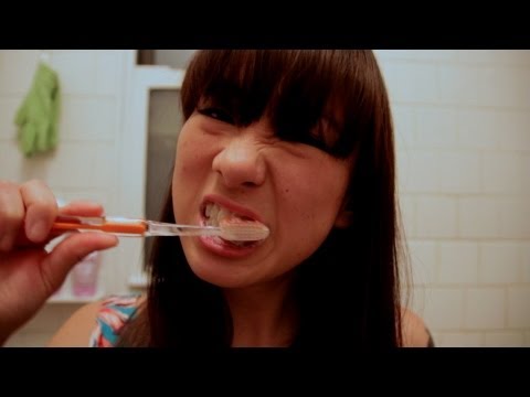 Xiu Xiu - Honeysuckle (Official Music Video)