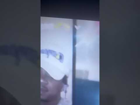 Lite show 💡. Banks yoshi lite. 4 k London. Pretty boy. Eny. Bronx