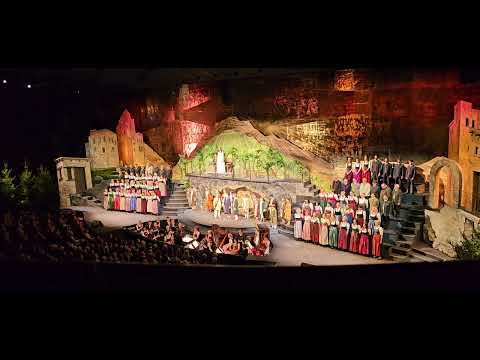 Grand Finale! Andachtsjodler der traditionelle Abschluss des Salzburger Adventssingens.