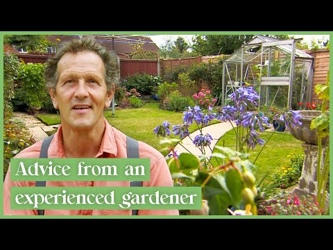 Monty Don Meets An 100-Year-Old Gardener Who Shares Her Secrets! | Gardeners' World