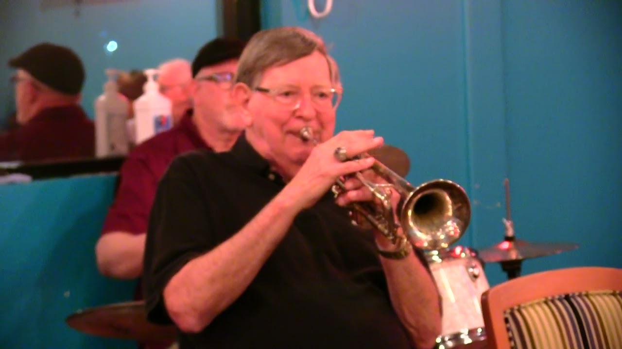 Promotional video thumbnail 3 for Dixieland Five Plus Two