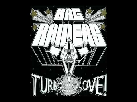 Bag Raiders - turbo love!!! (Mastered Light Year Remix)