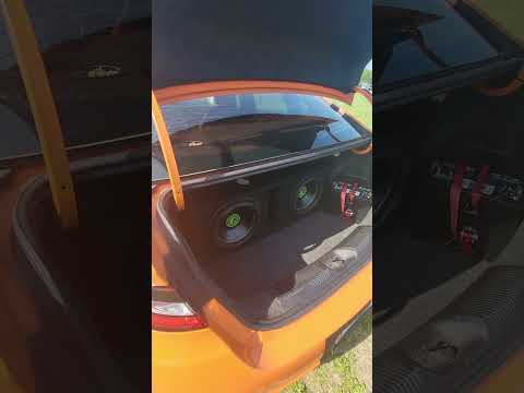 Gravity Warzone 12s and Stetsom EX3000