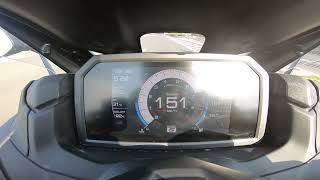 Yamaha TMAX Tech MAX 560 Video
