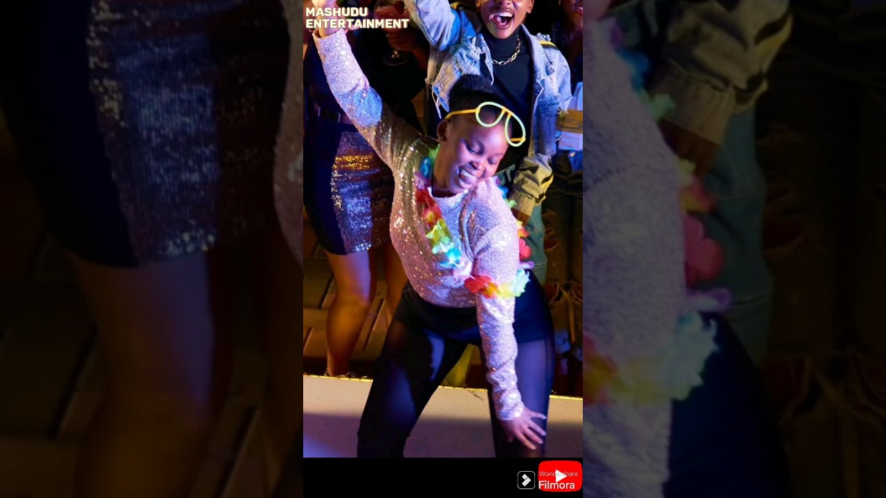 YouTube Thumbnail Downloader FULL HQ IMAGE