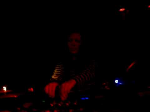 Linda Pearl @ Bullshit-night Essigfabrik Köln 30.04.2010