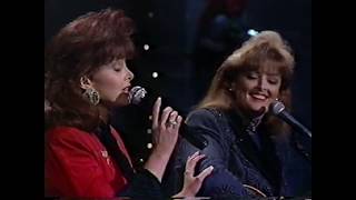 Beautiful Star of Bethlehem - The Judds 1990