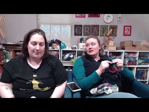 TheKnitGirllls Ep434 - Square-ish