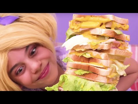 Princess Esme Eats The World's Largest Sandwich! | Kiddyzuzaa - Princesses In Real Life