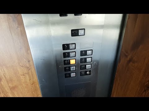 EPIC MOTOR! US (Mod by MEI) Hydraulic Elevator @ Grand Central Parking Ramp - St. Cloud, MN