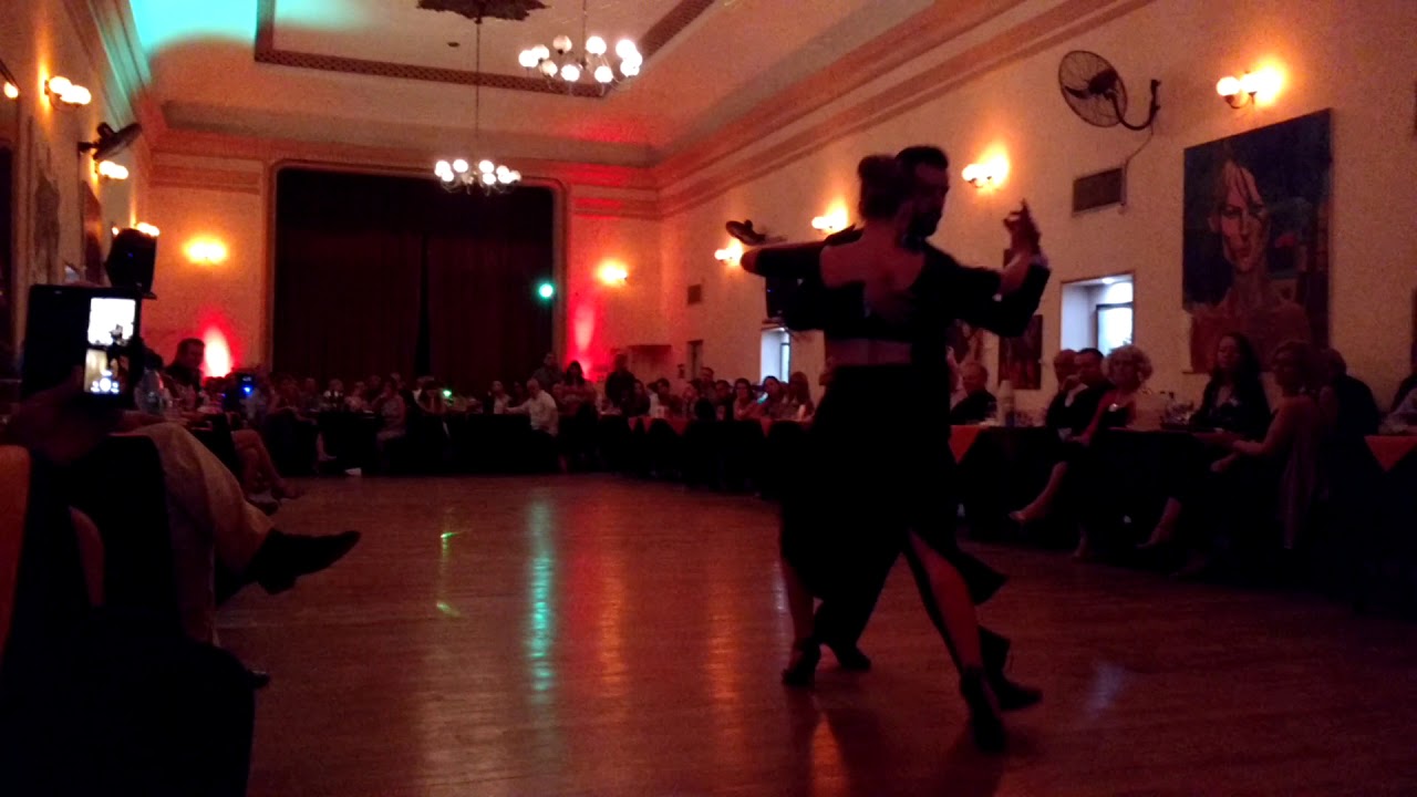 Florencia Blanco y Facundo de la Cruz en Yira Yira (6-abril-18) 1/3