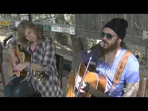 Set 1 - 08 Cody Jinks - Cast No Stones