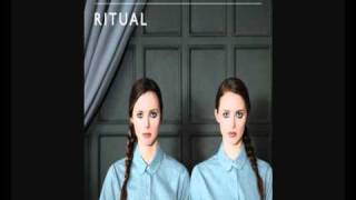 White Lies - Holy Ghost