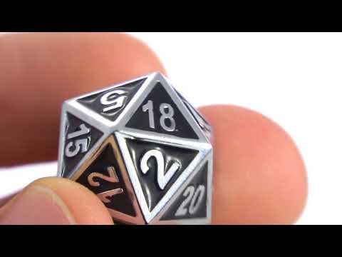 Die Hard Dice - Gothica Shiny Silver w/ Black D20 closeup