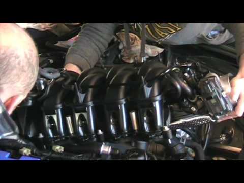 Mustang GT350 Intake Manifold Install (UK) RHD