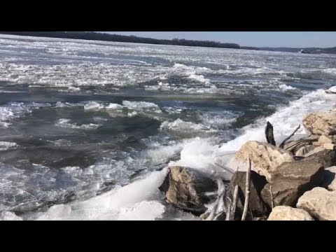 Watch now: Sound of ice flow on Mississippi River
