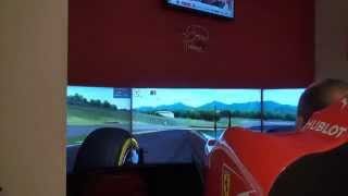 preview picture of video 'Minimob vs Ferrari F1 Simulator'