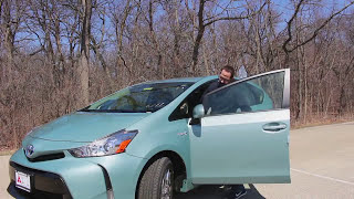 2015 Toyota Prius v review | 2015 Toyota Prius v Test Drive | Chicago News